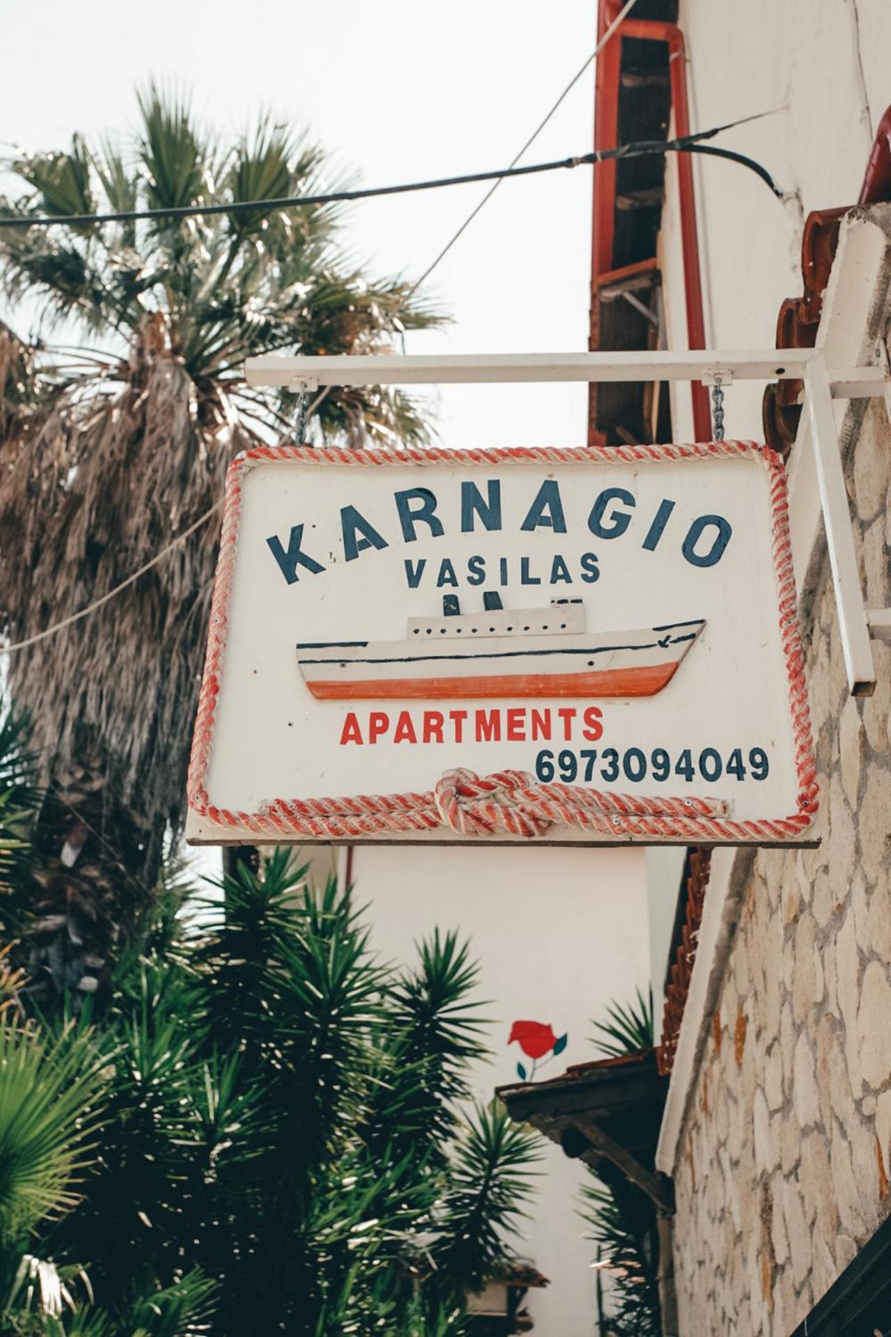 Karnagio Vasilas Agia Paraskevi  Bagian luar foto